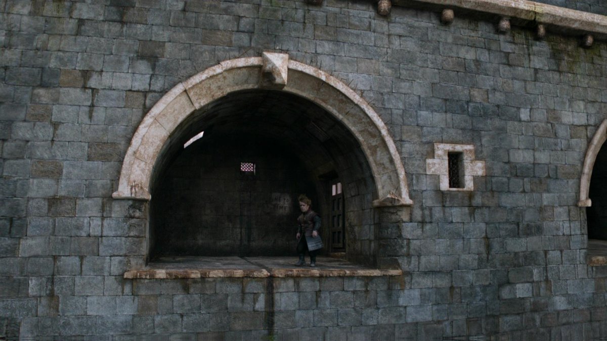 Орлиное гнездо игра престолов Лунная дверь