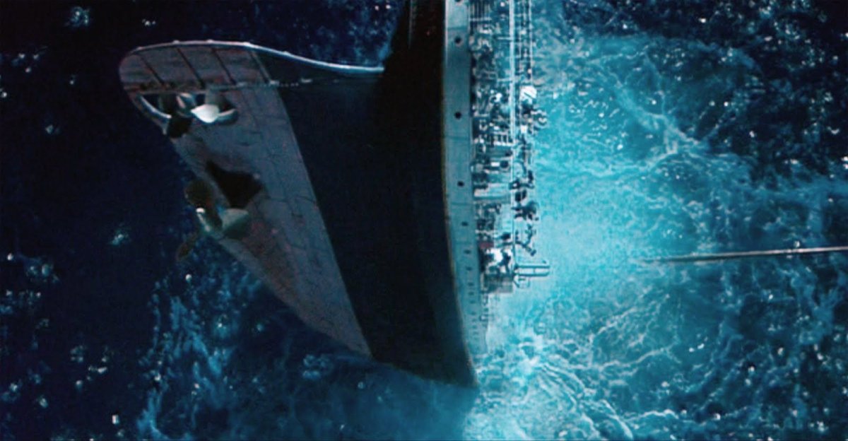 Титаник тонет разлом