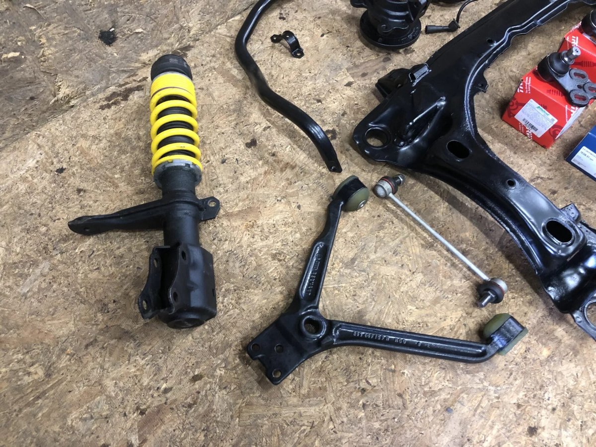 Audi 80 передняя подвеска