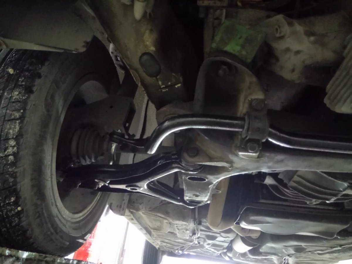 Ауди 80 стабилизатор передней подвески