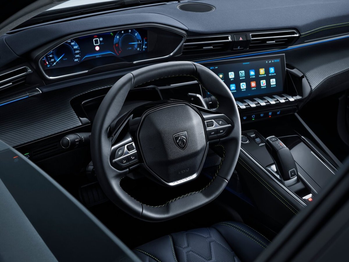 Пежо 508 2019 интерьер