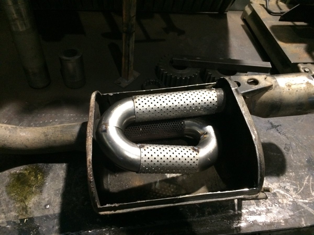 Выхлопная система Брабус на УАЗ