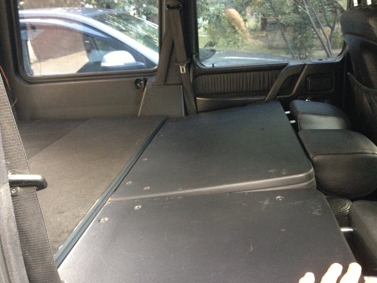 Заднее сиденье Mercedes Benz w463