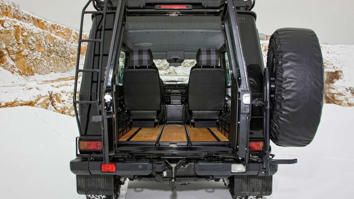 Mercedes-Benz g-class w461