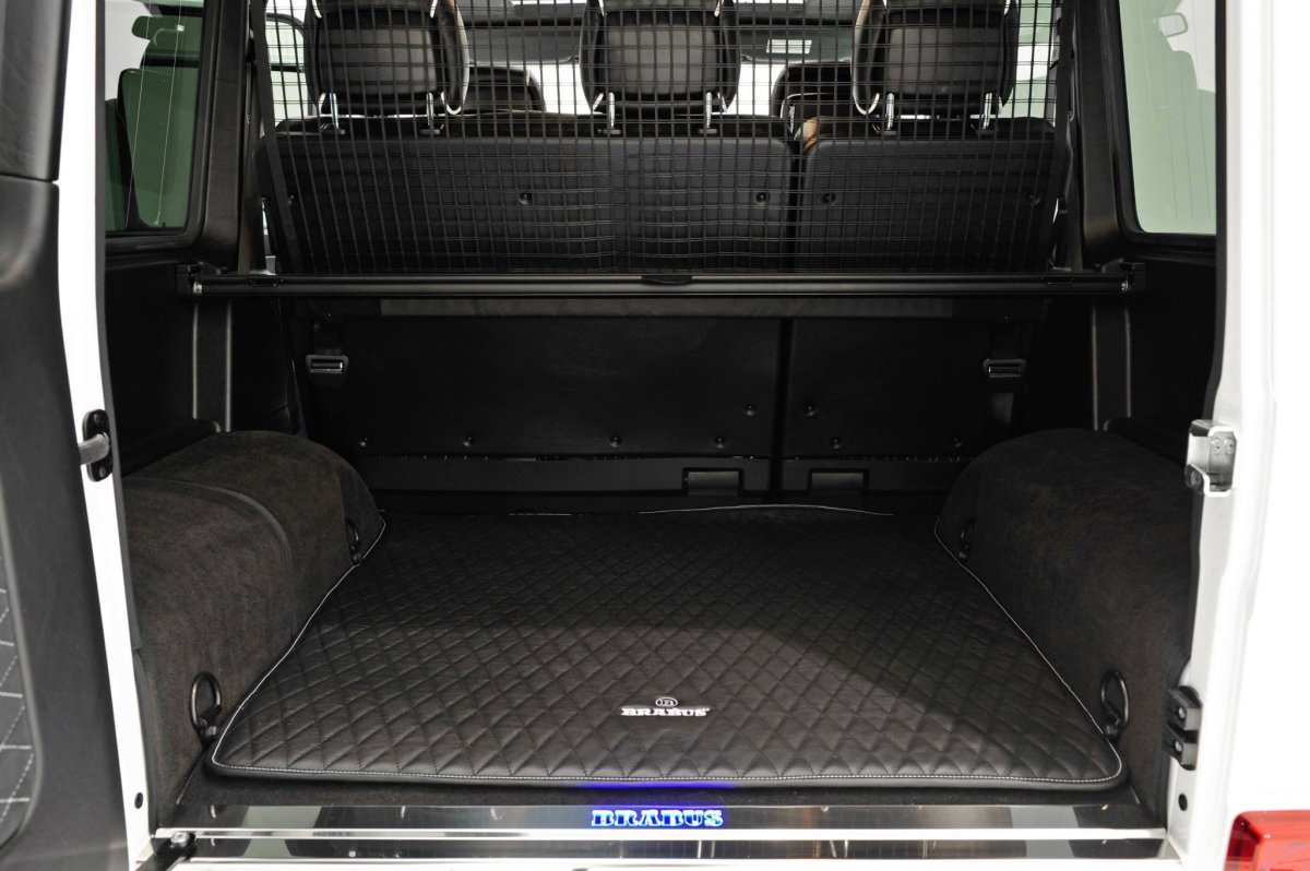 Багажник у Гелендвагена g63