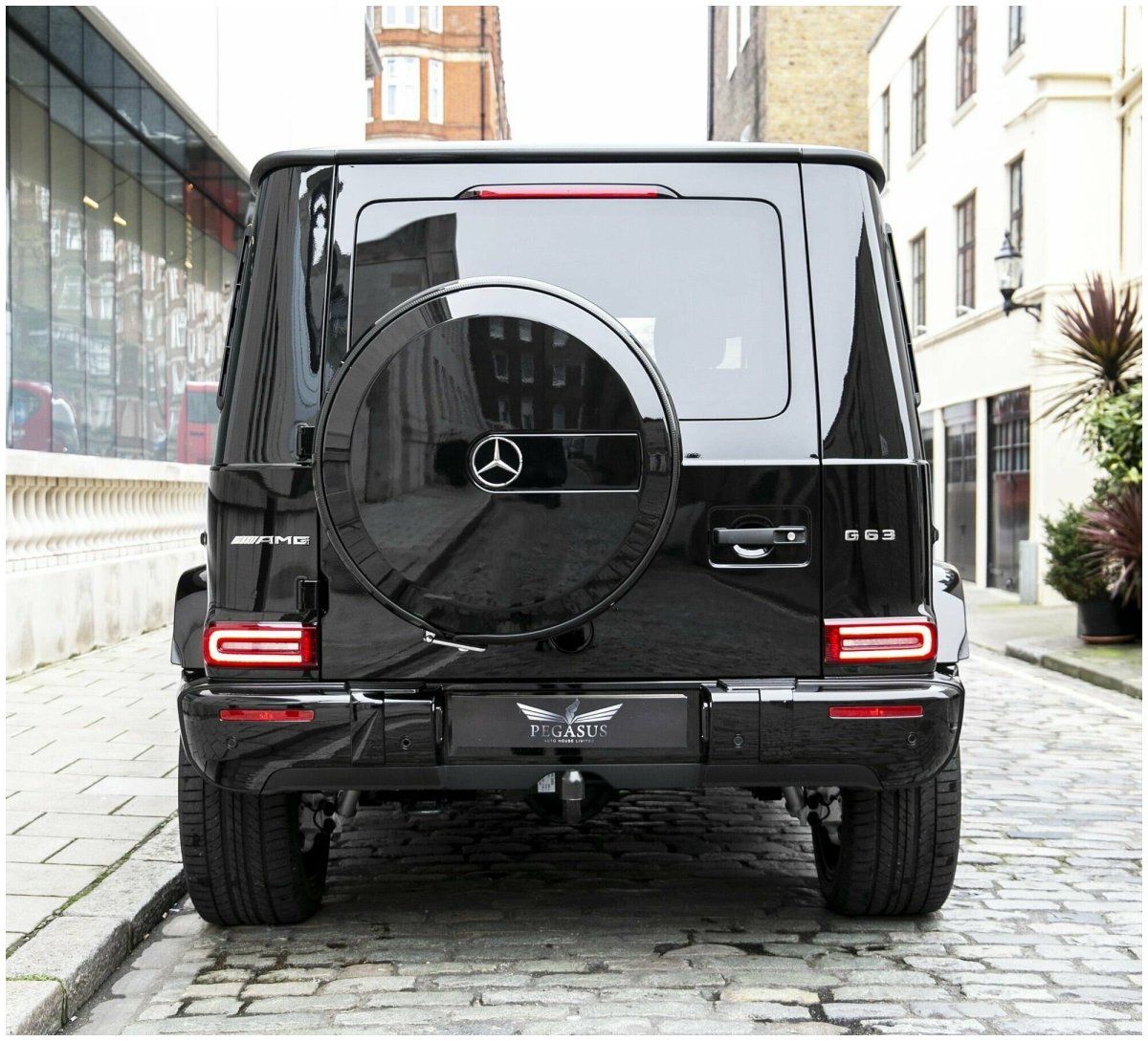 Mercedes g63 AMG 2021