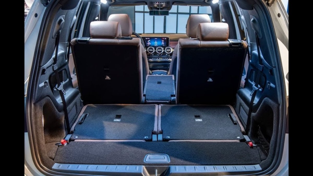 Мерседес glb200d