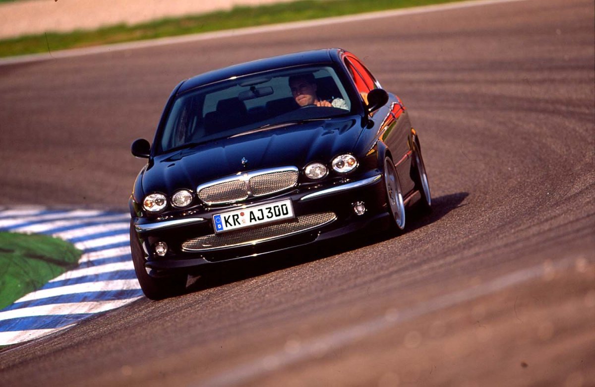 Ягуар x Type Tuning