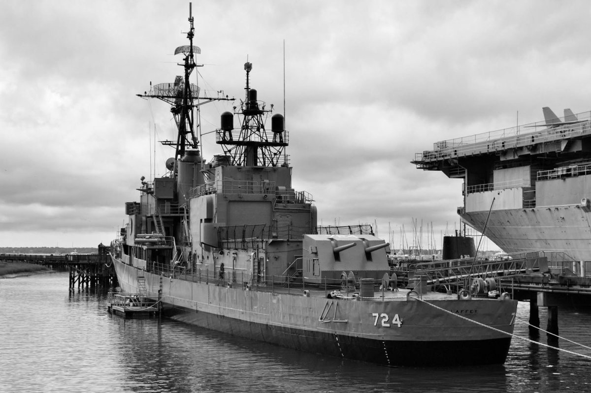 Эсминец лэффи