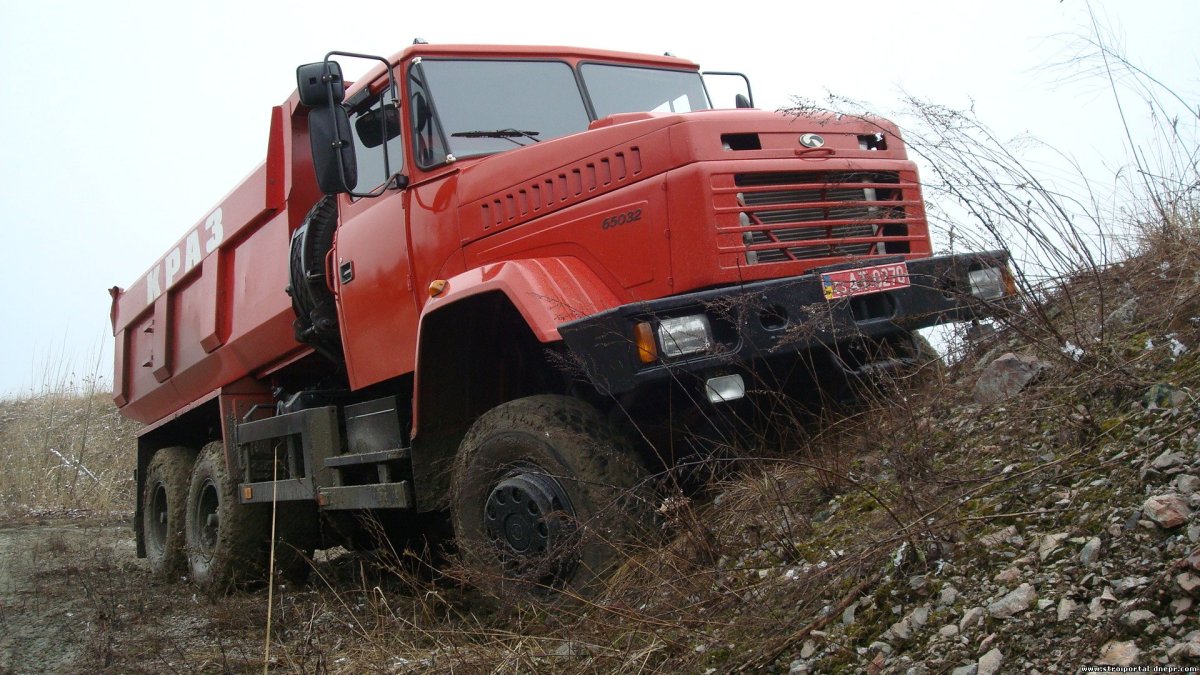 Грузовик КРАЗ 65032