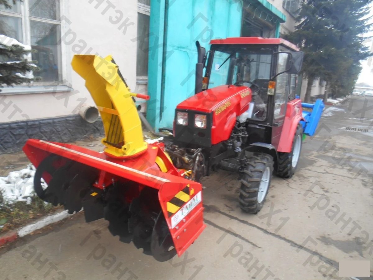 Снегоочиститель тракторный шнекороторный ст-1500