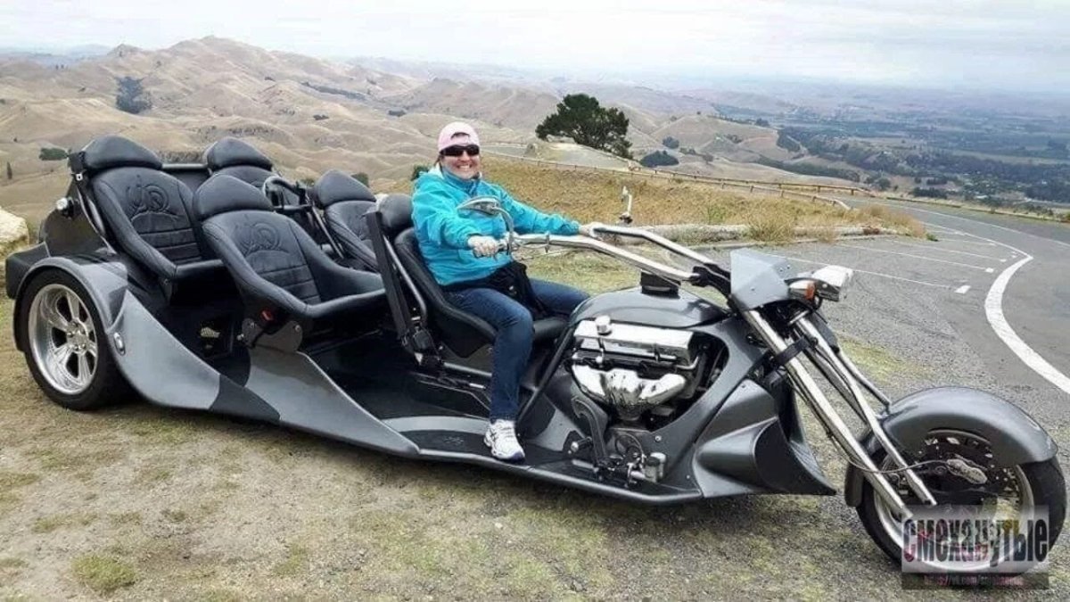 Хонда Голд Винг трайк