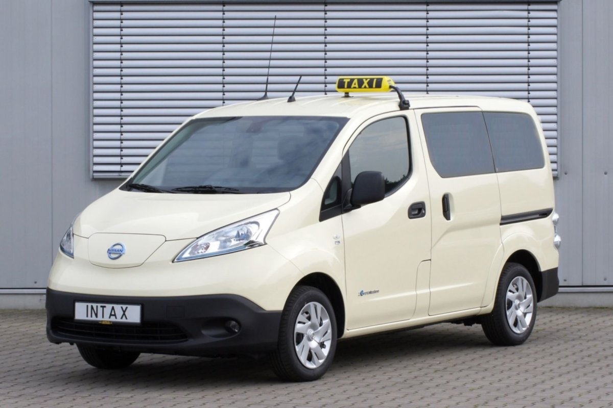 Nissan e-nv200
