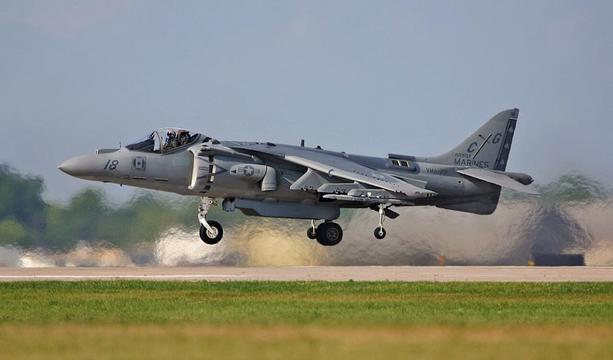 Av-8a Harrier