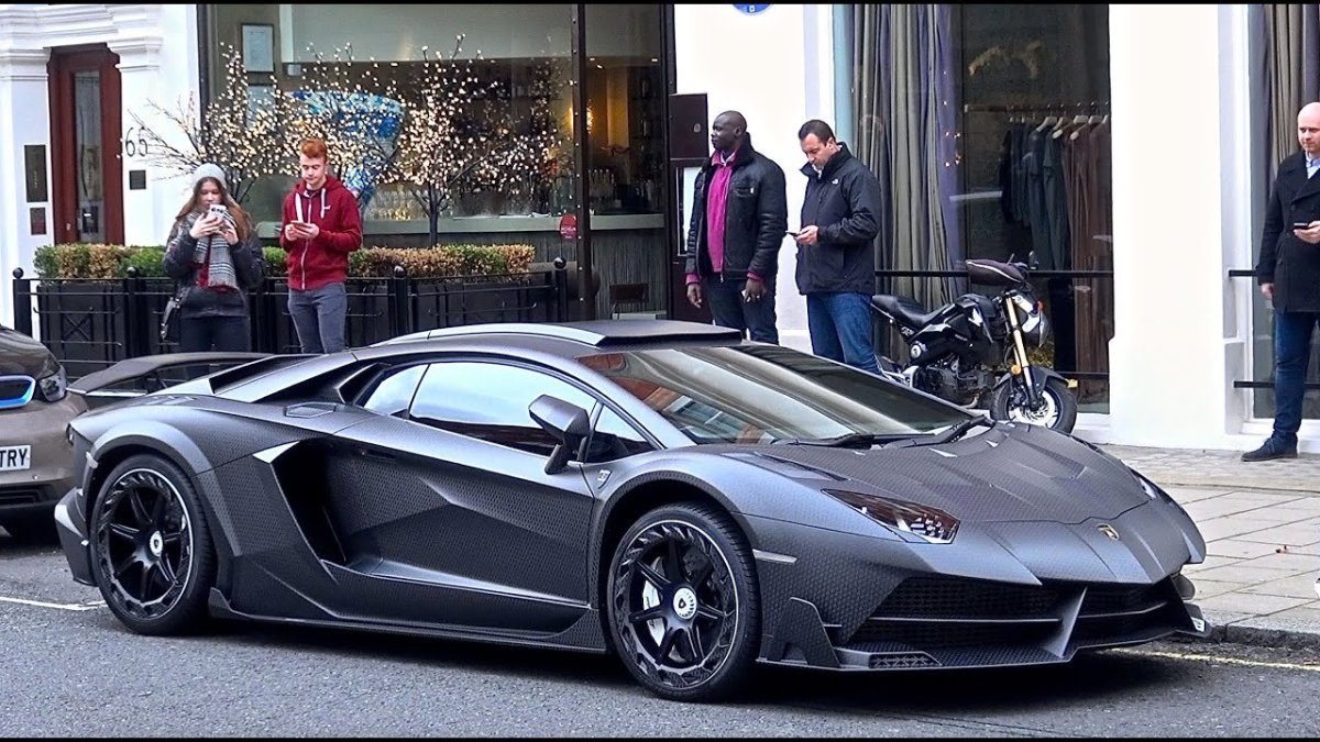 Ламборджини авентадор мансори карбонадо