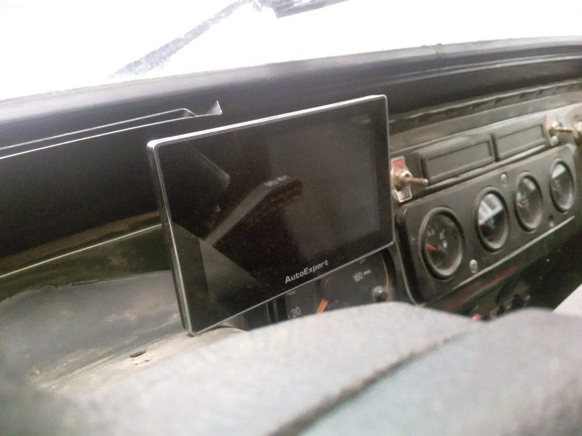 Камера заднего вида на УАЗ Хантер