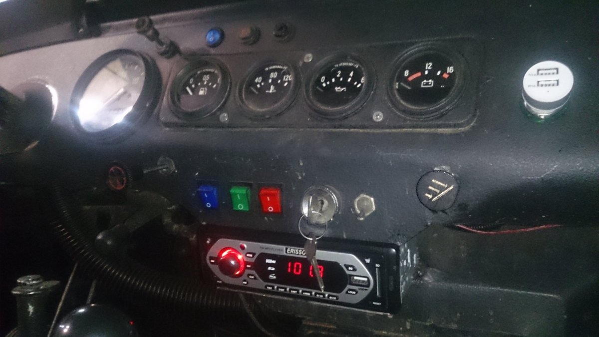 Магнитола в УАЗ 3151