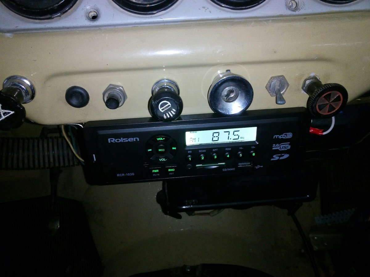 Магнитола УАЗ 31514 на панель