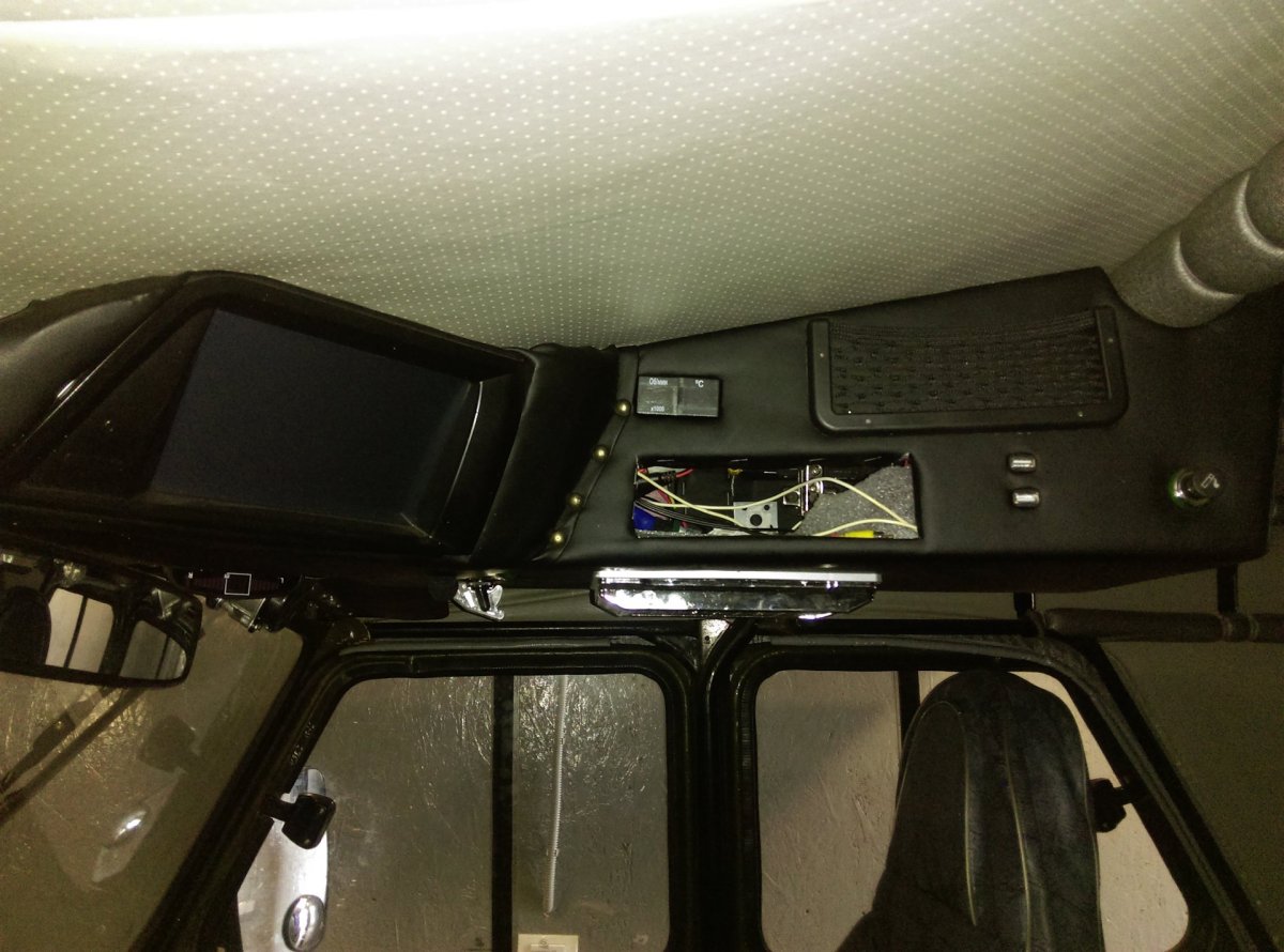 Задняя полка под динамики УАЗ 469