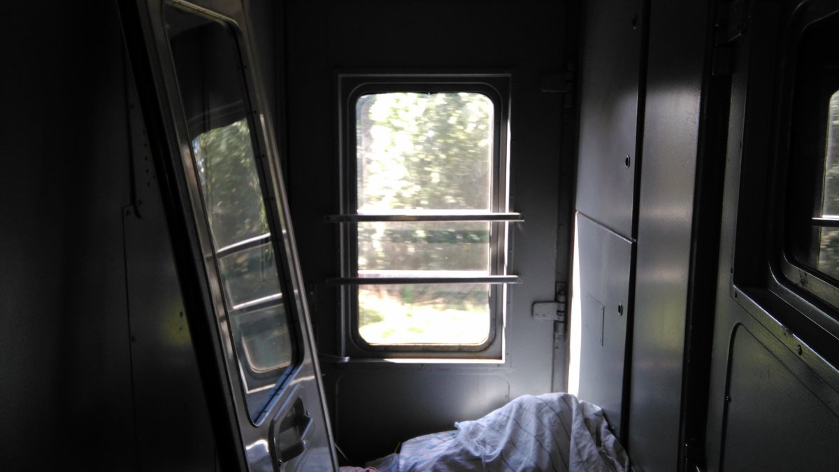 Поезд 049а/050а Санкт-Петербург — Кисловодск