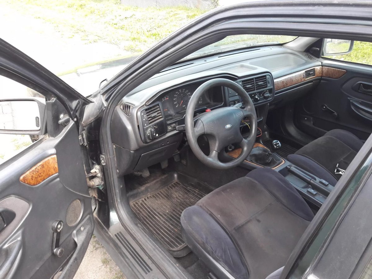 Ford Scorpio 1993 салон