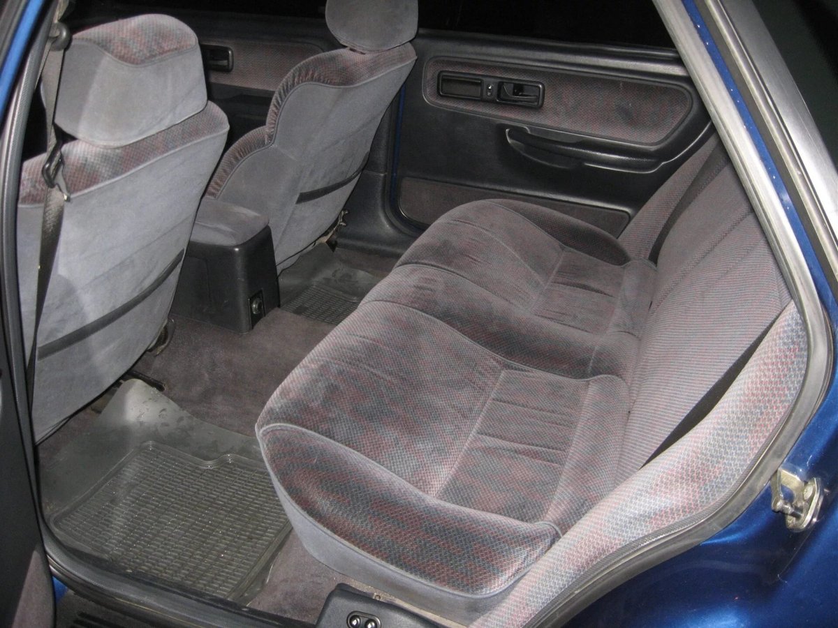 Ford Scorpio 1993 салон сзади