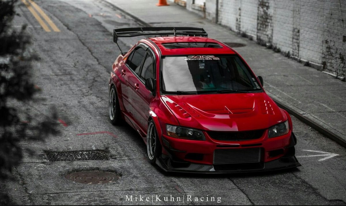 Mitsubishi Lancer Evolution 12