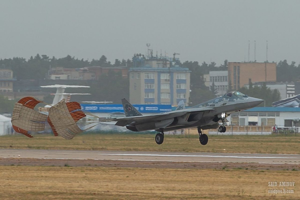 Су 57 на Макс 2021
