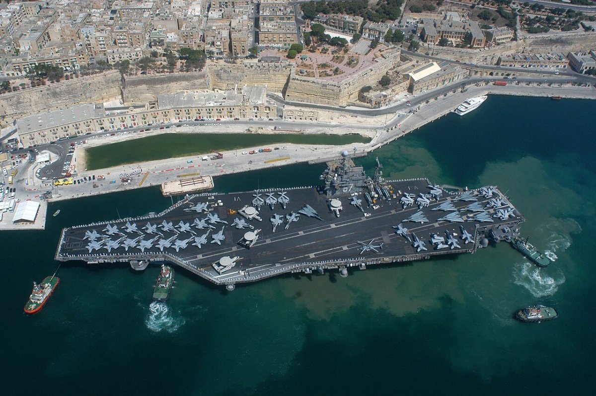 USS John f. Kennedy (CVN-79)