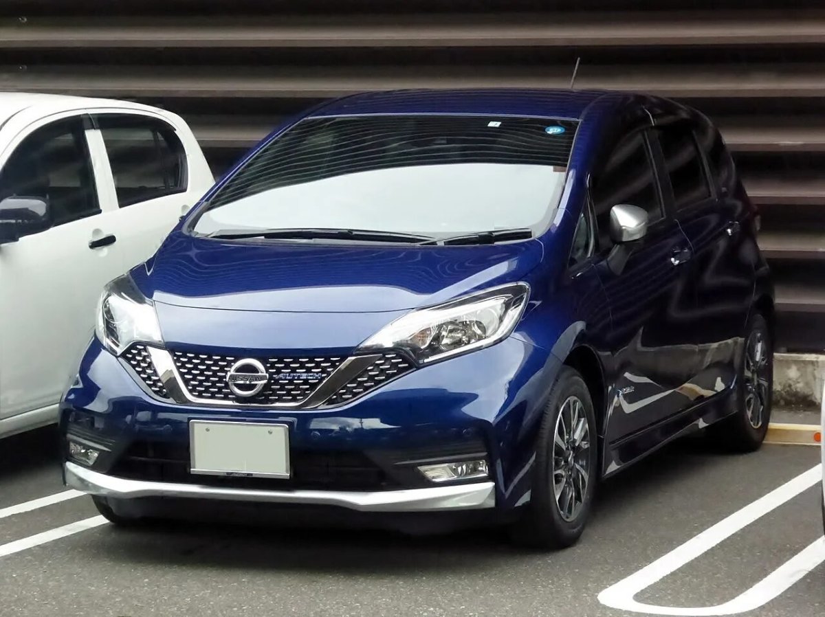 Nissan Note e12 autech