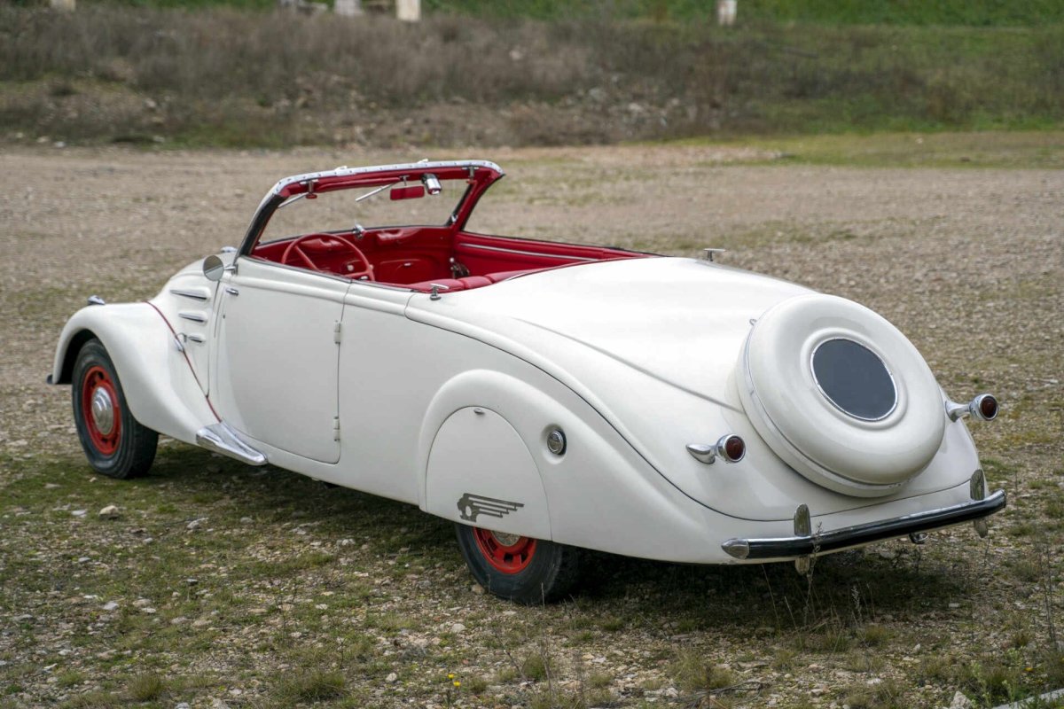 1938 Peugeot 402 Darlmat Special Coupe Pourtout Coupe_
