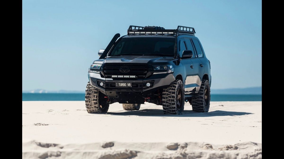 Toyota Land Cruiser 200 Offroad Tuning