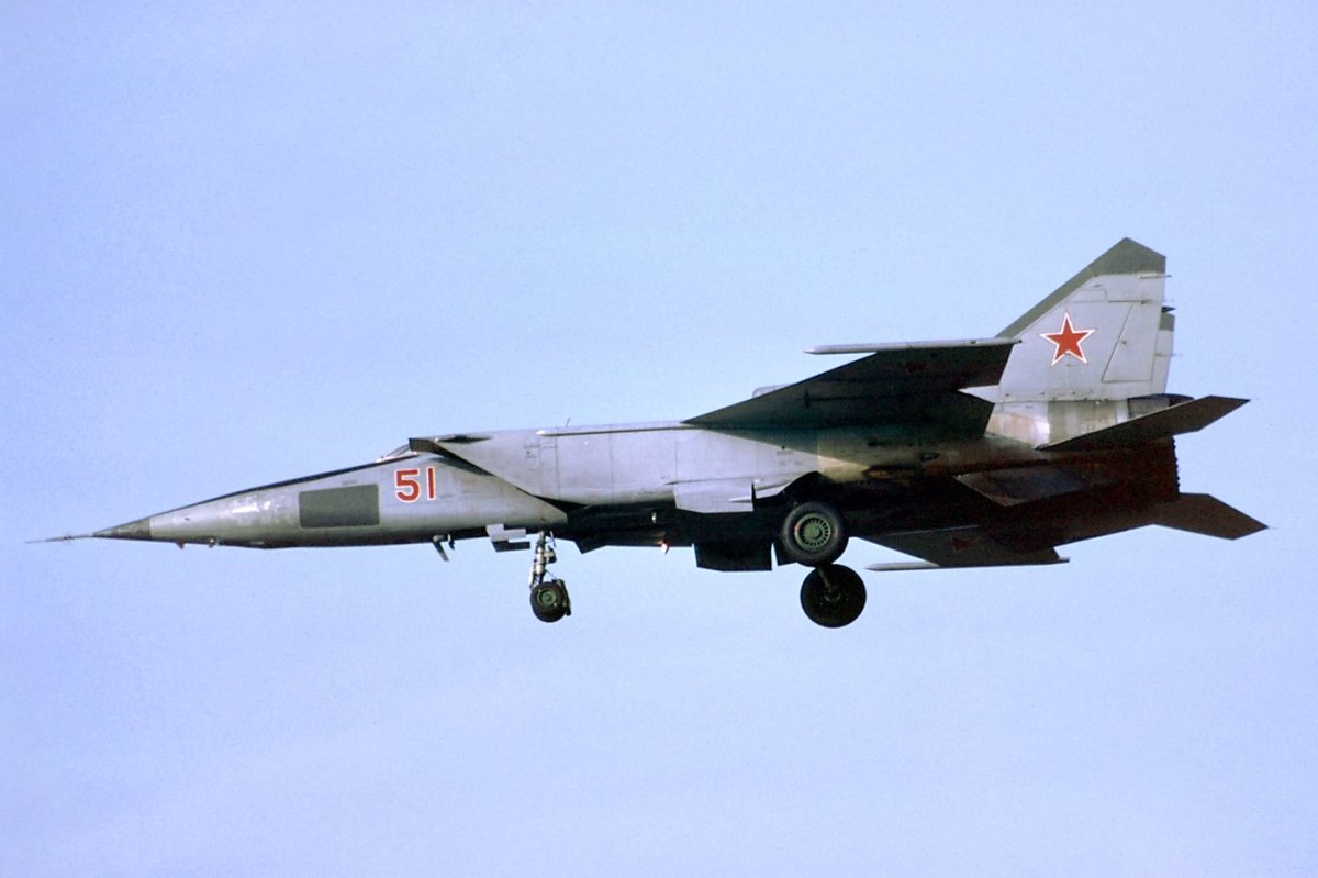 Миг-25рб