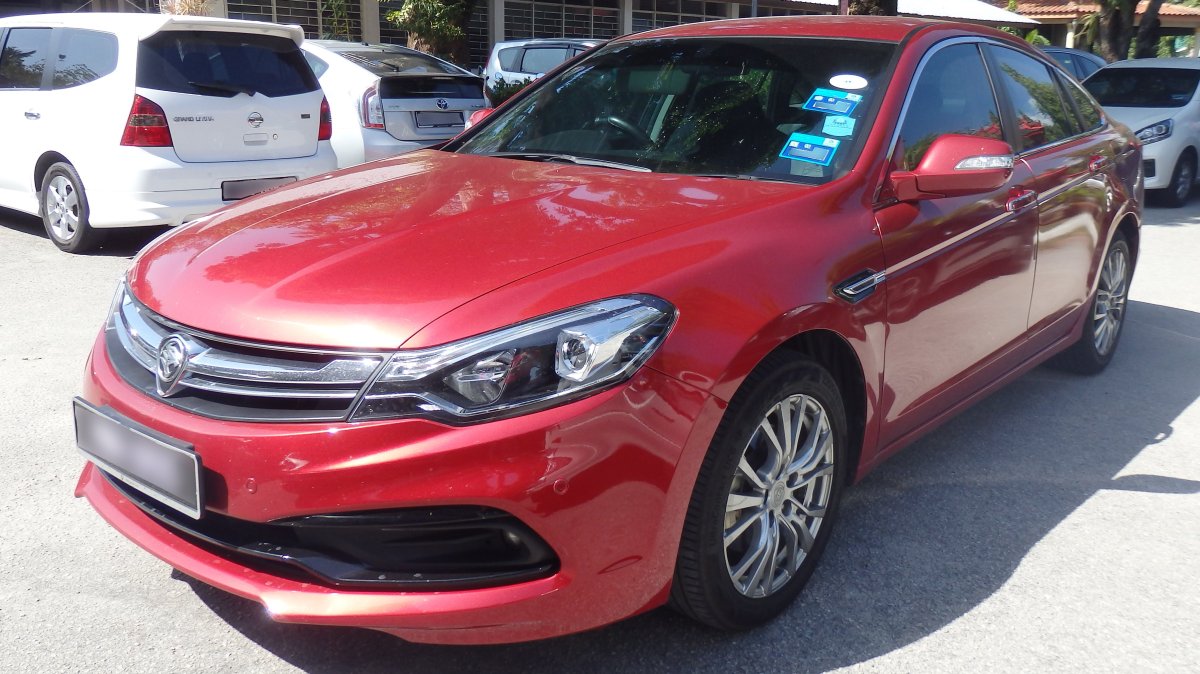 Протон Пердана 1990