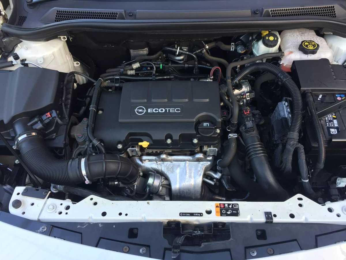 Опель Астра j 1.6