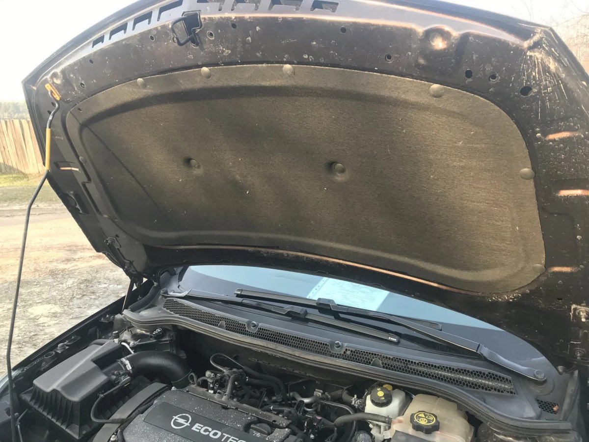Утеплитель капота Opel Astra h