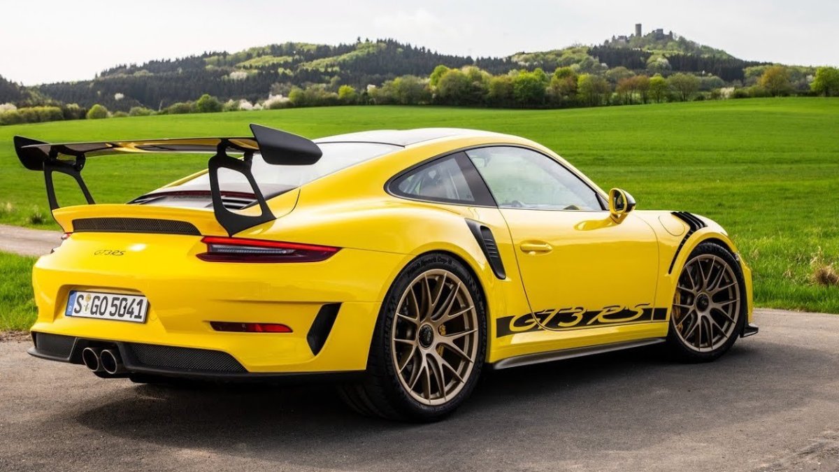 Porsche 911 gt3 RS 2019