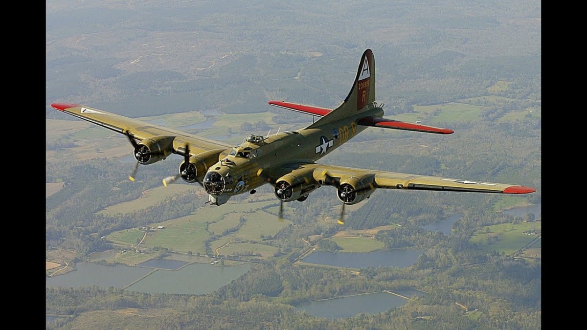 B 17 бомбардировщик