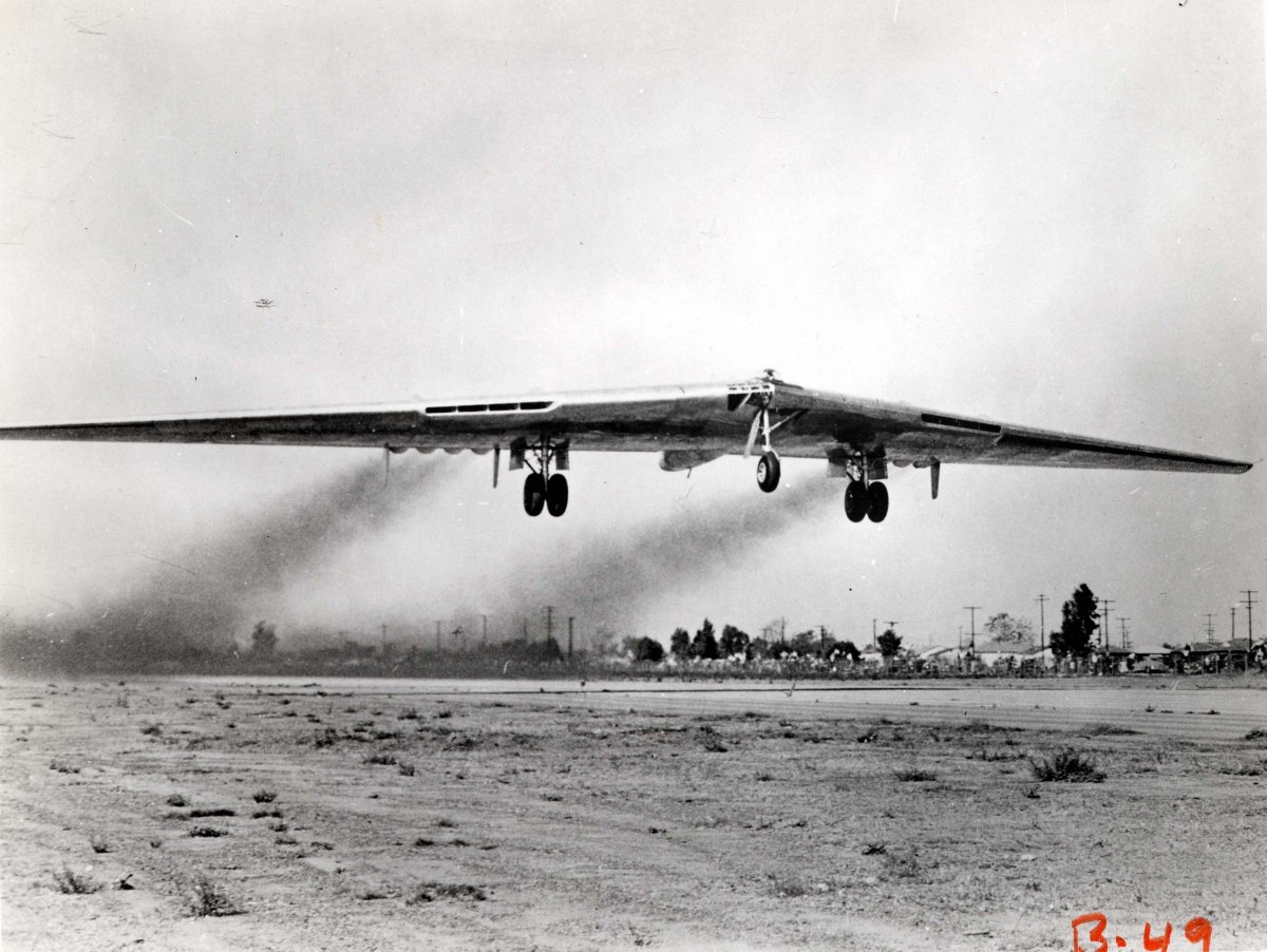 Самолет Northrop YB-49