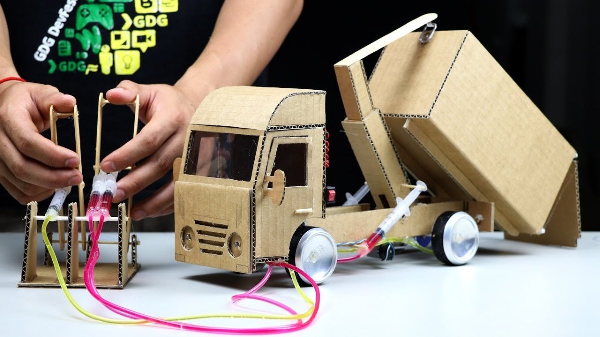 Самоделки из картона