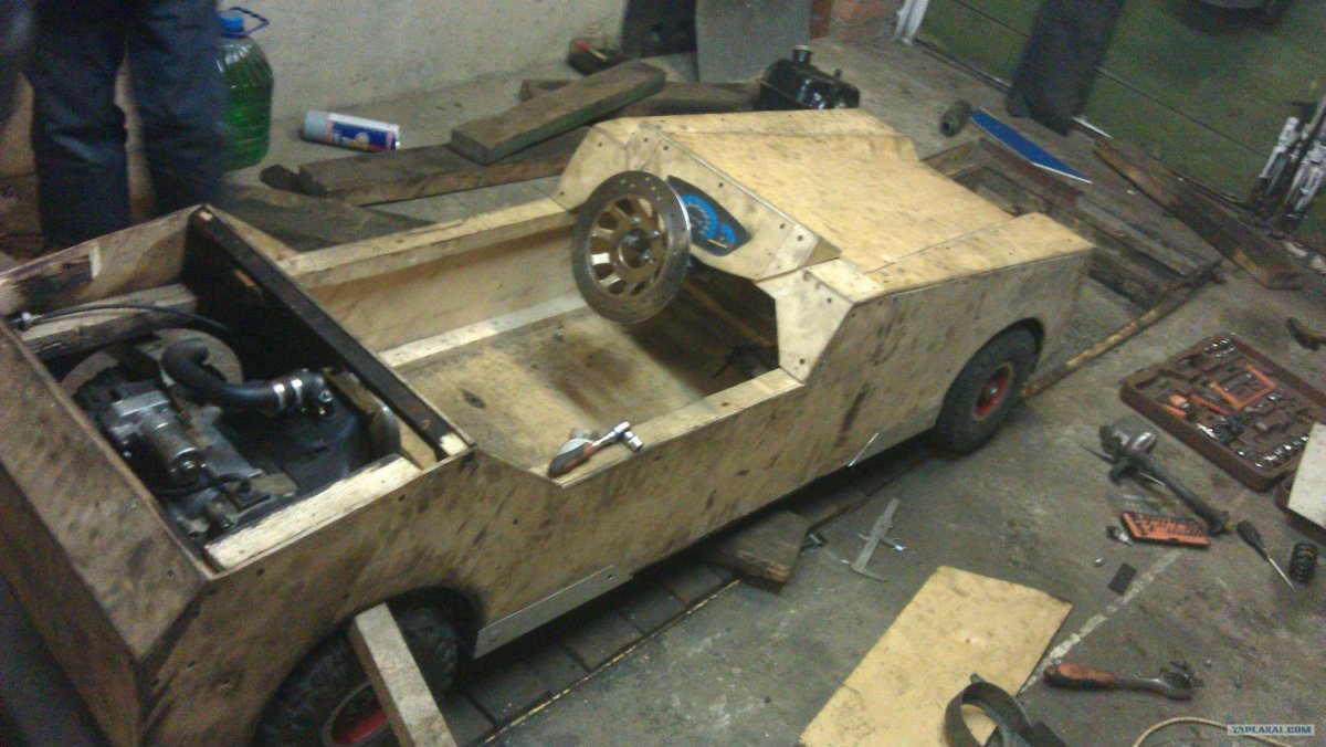 Самодельная машина из дерева