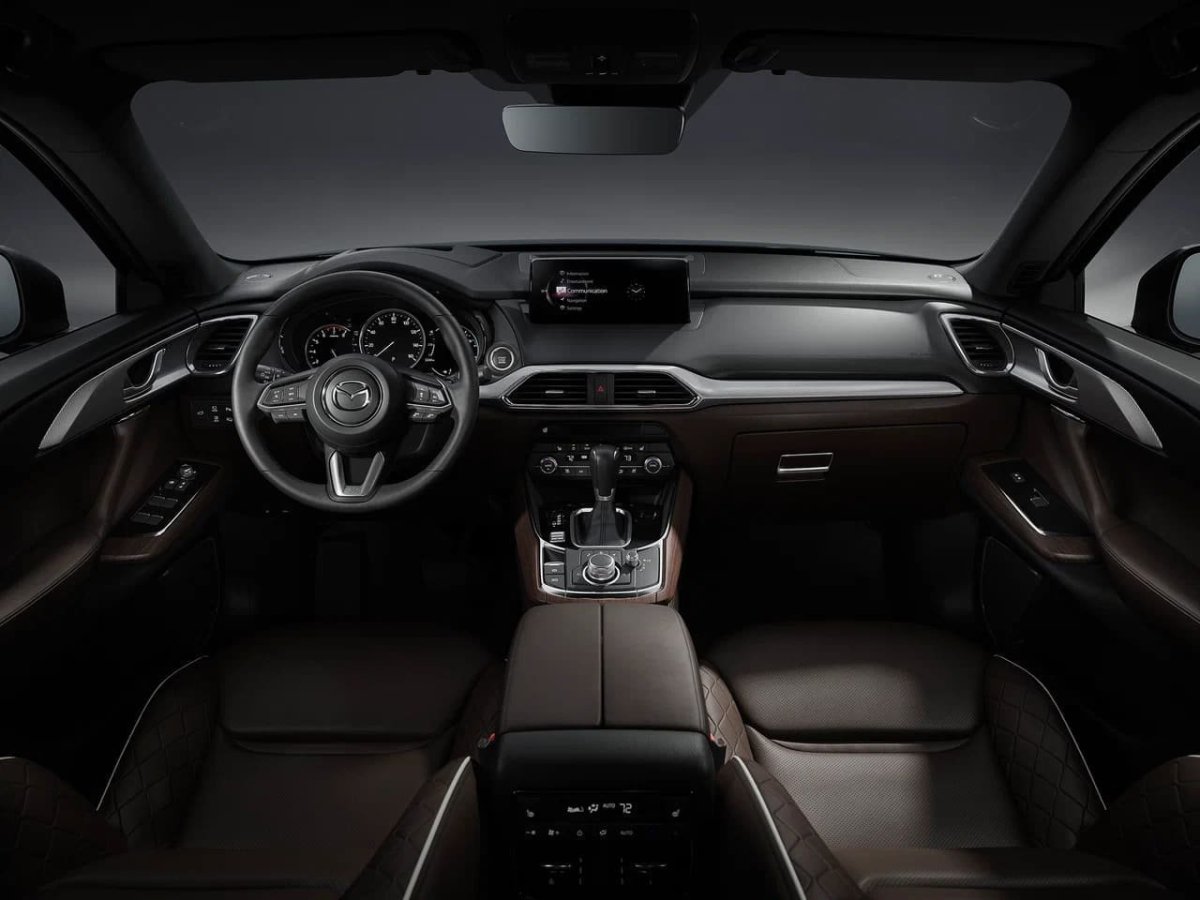 Mazda CX 9 салон