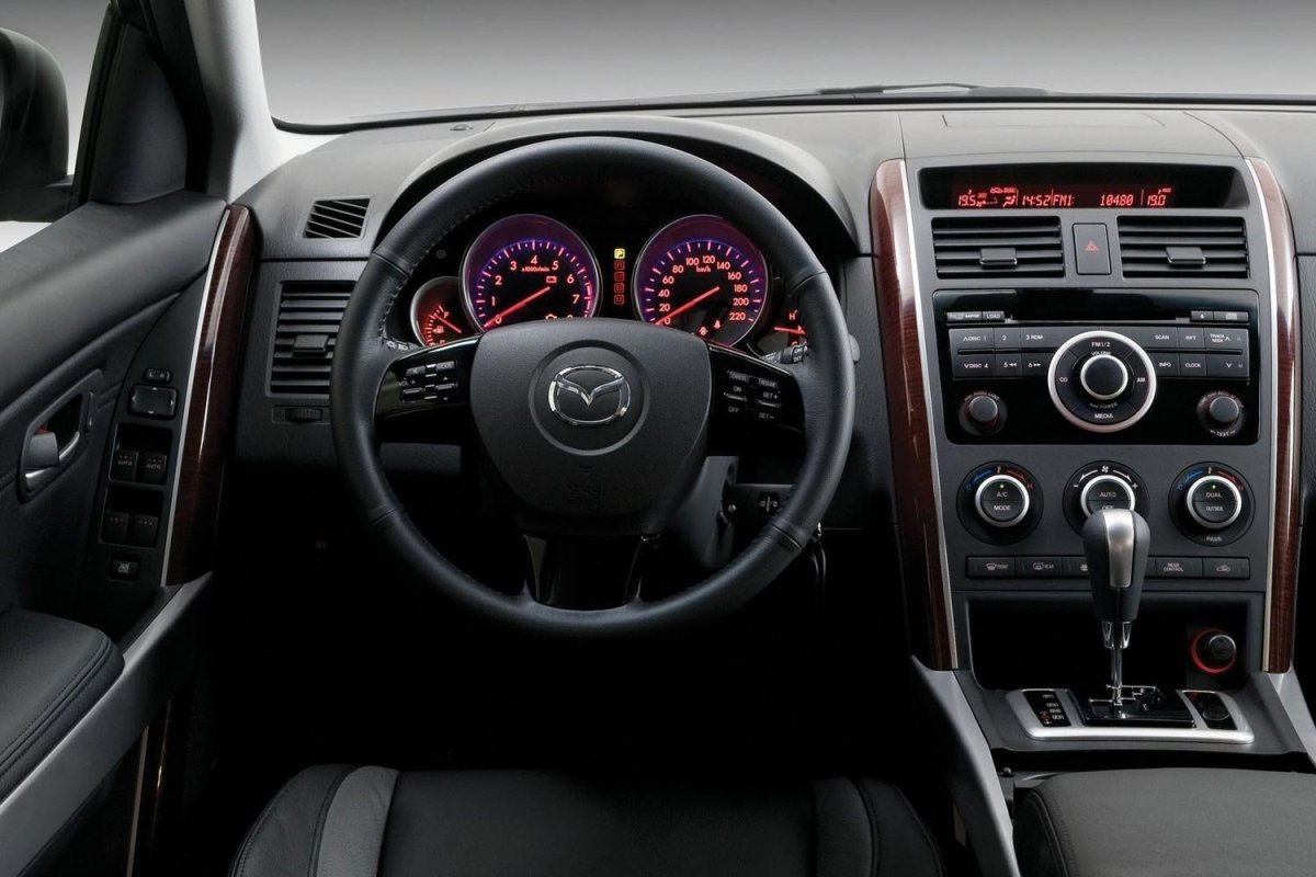 Mazda CX-9 2008 салон