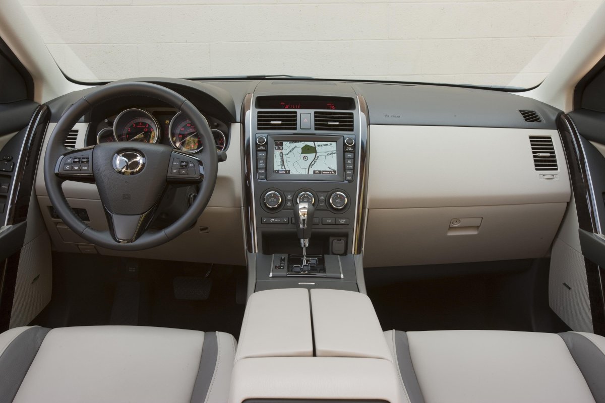 Mazda cx9 2010