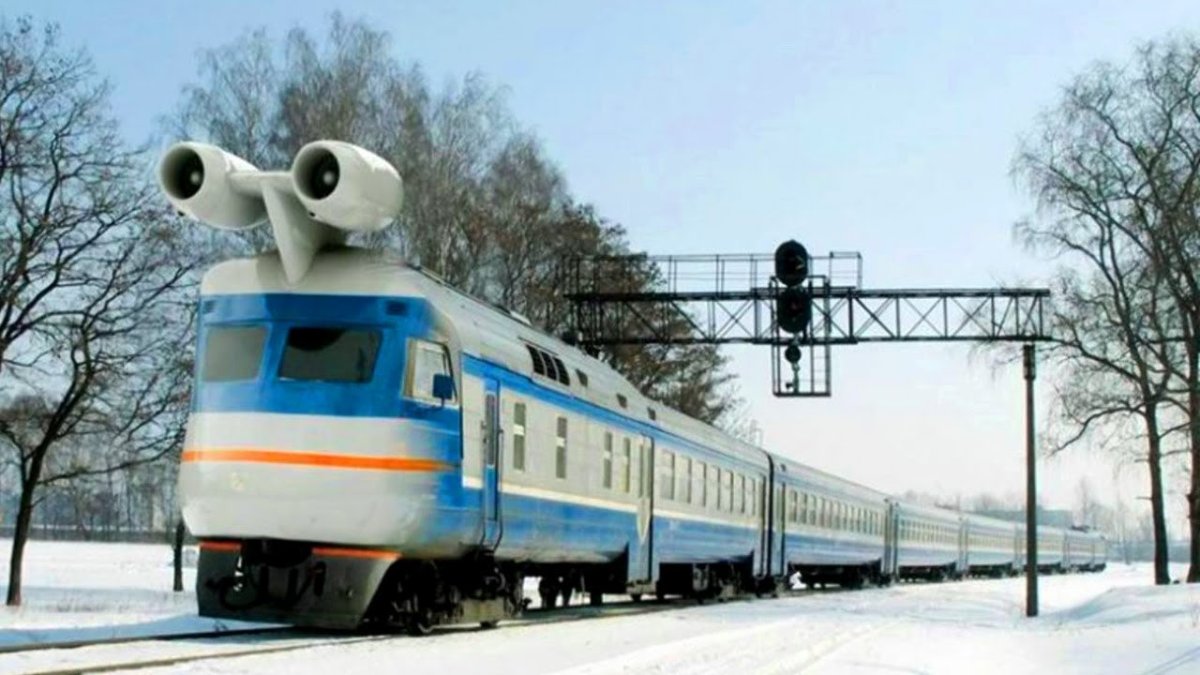Реактивный поезд СССР СВЛ