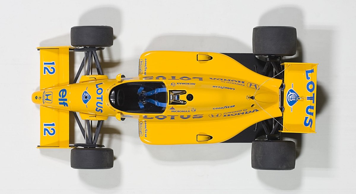 Lotus Ford Type 72d 1972 1/18 Exoto белый цвет