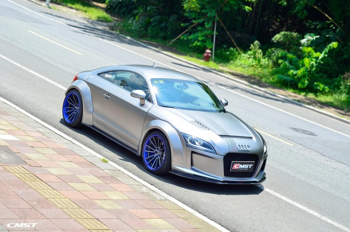 Audi TT 8j body Kit