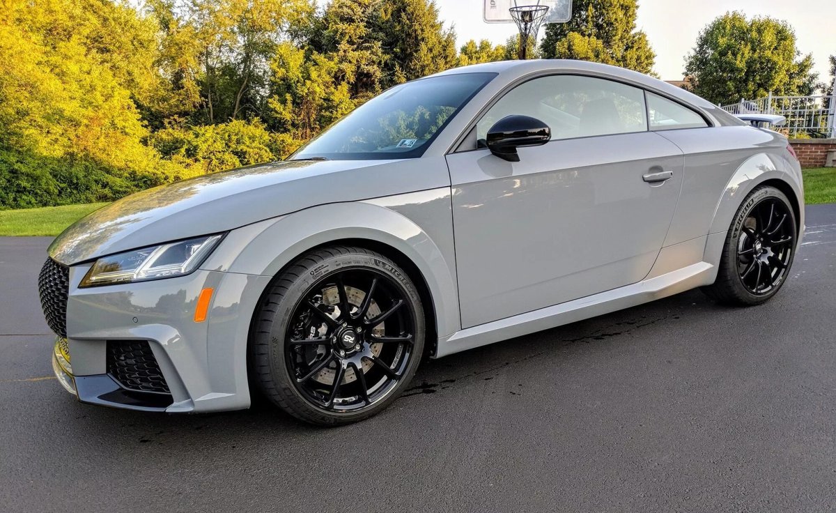 Audi TT 8s Grey
