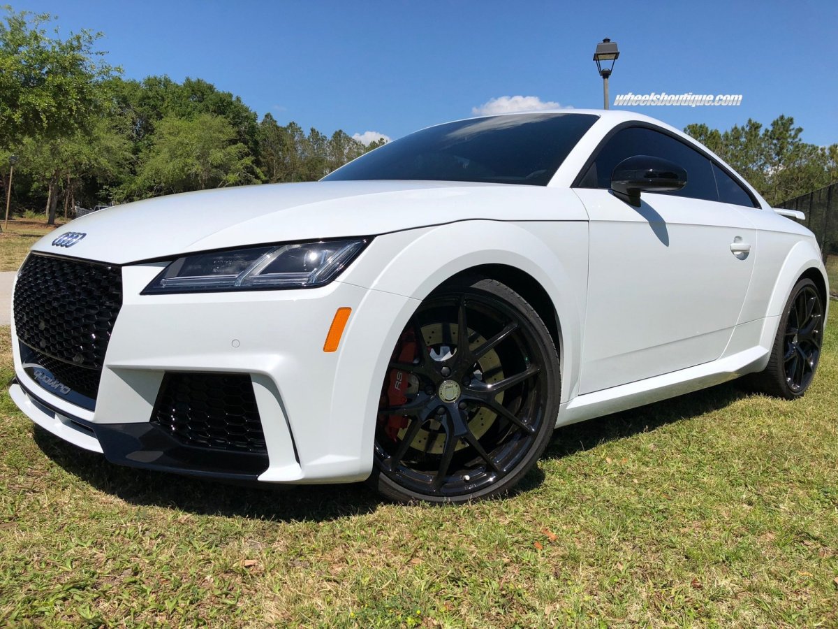 Audi TT 8s White