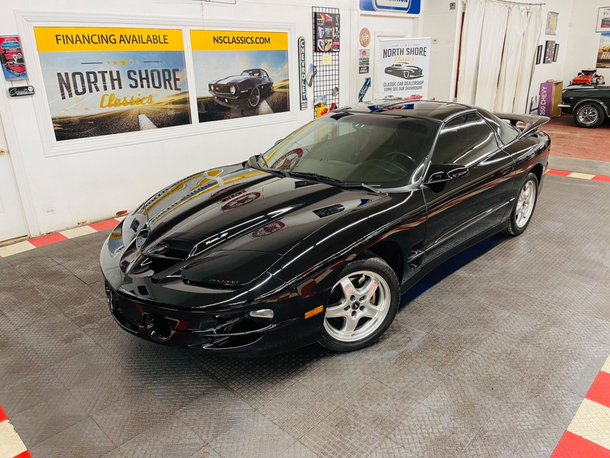 Pontiac Firebird 2002